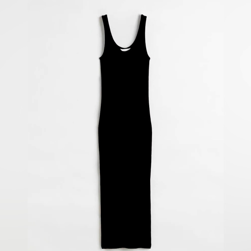 5 for $20 SALE! H&M bodycon ribbed midi black dress